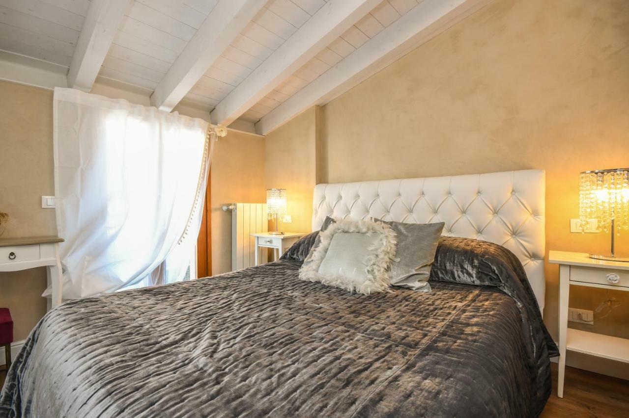 Luxury Suite Sirmione Bagian luar foto